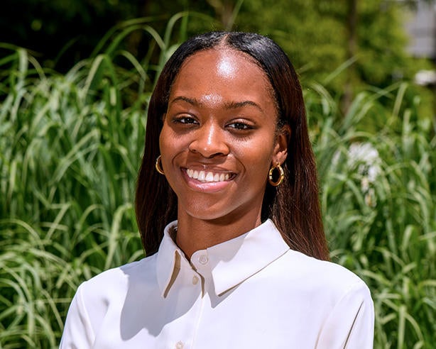 Zakeyah Frazier, Career Advisor